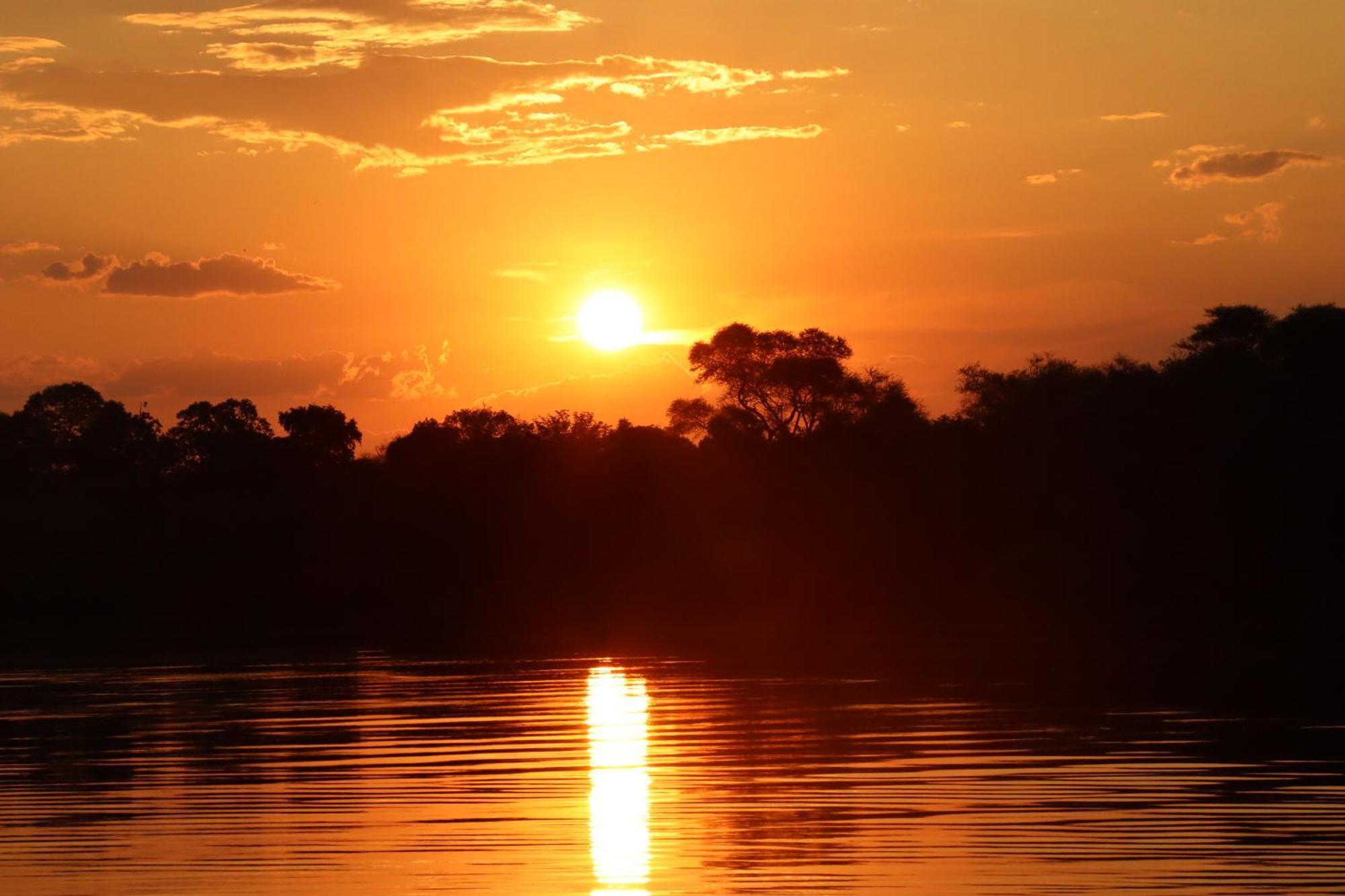 Zambezi Dusk Villa ลิฟวิงสโตน ภายนอก รูปภาพ