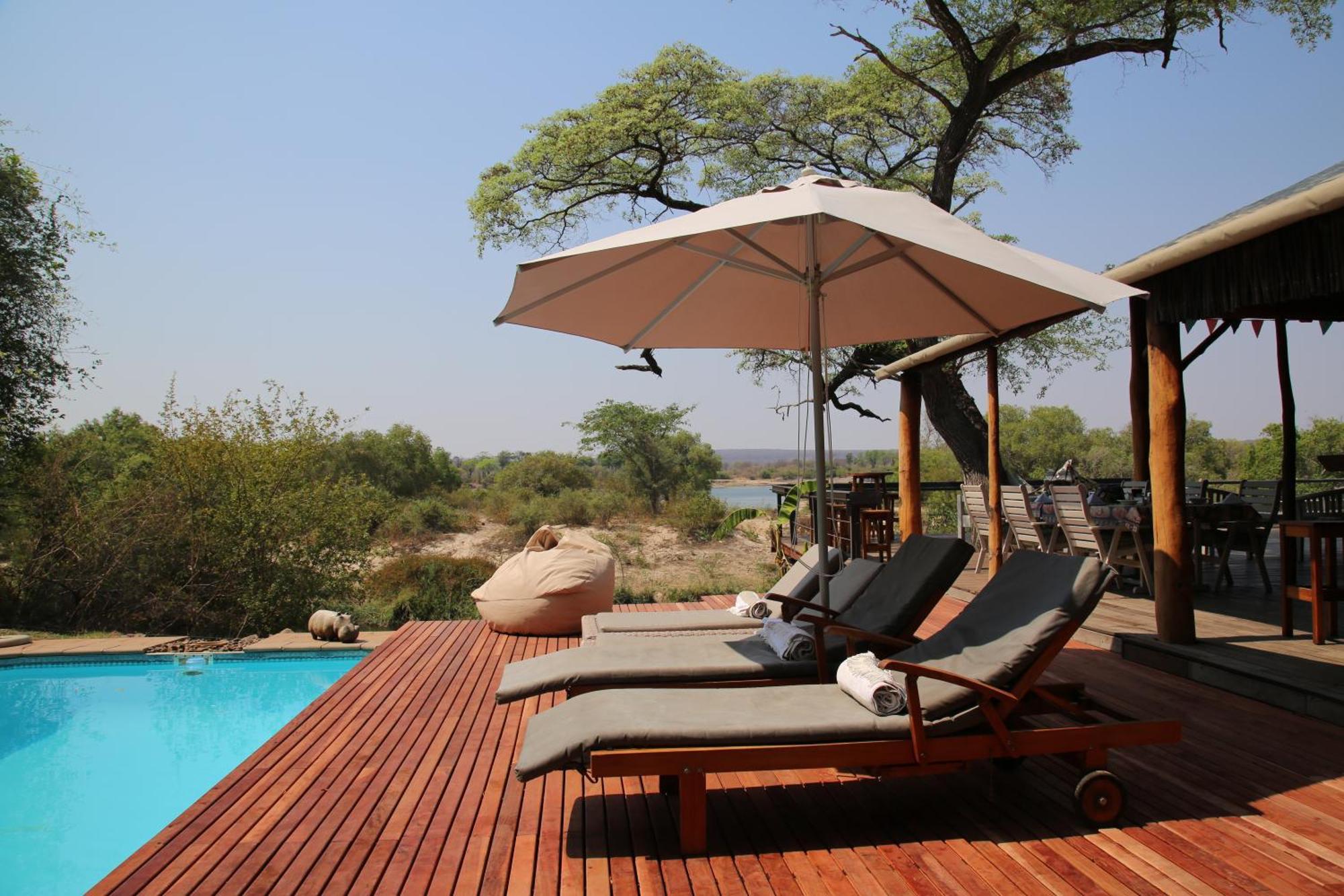 Zambezi Dusk Villa ลิฟวิงสโตน ภายนอก รูปภาพ